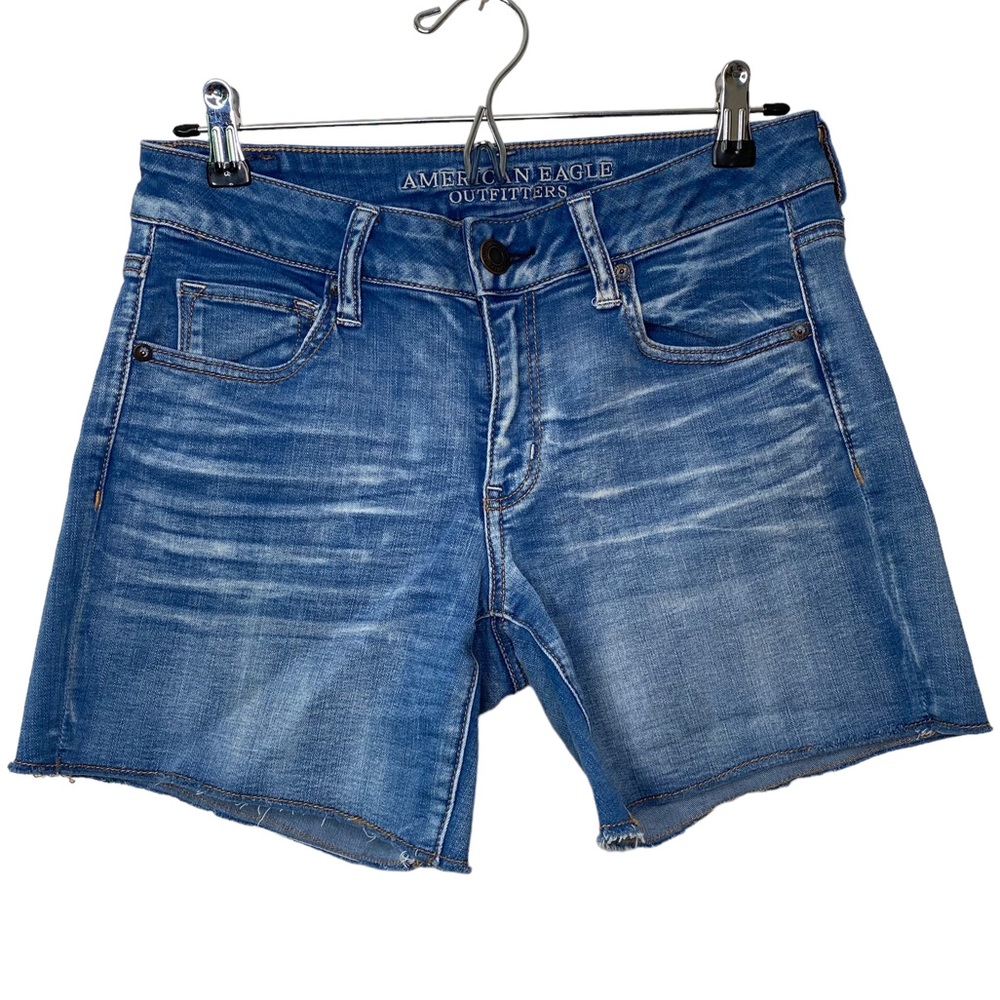 American Eagle Midi Short mid rise 5.5 inch raw hem denim blue whiskered 10